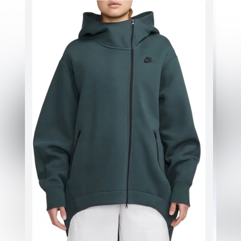 NWOT Nike Oversized Tech Fleece Hoodie, XL, Deep Teal